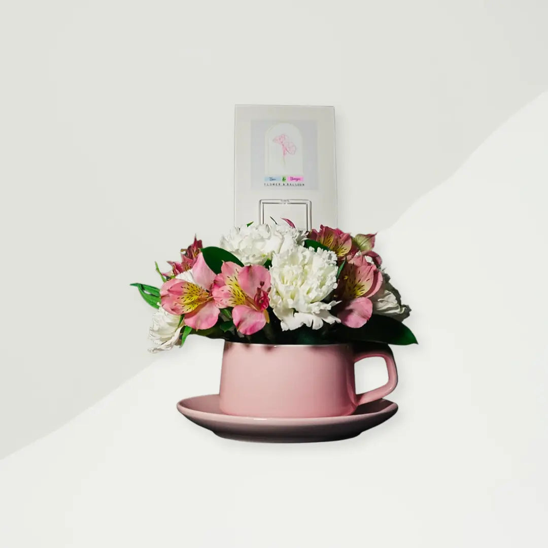 Coney Flower teacup Bow dan Bunga